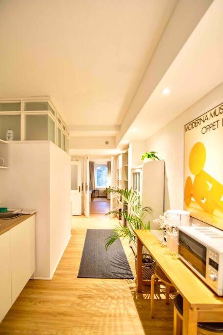 Ground Floor In Villa In Charlottenburg Garden View Berlín Exterior foto