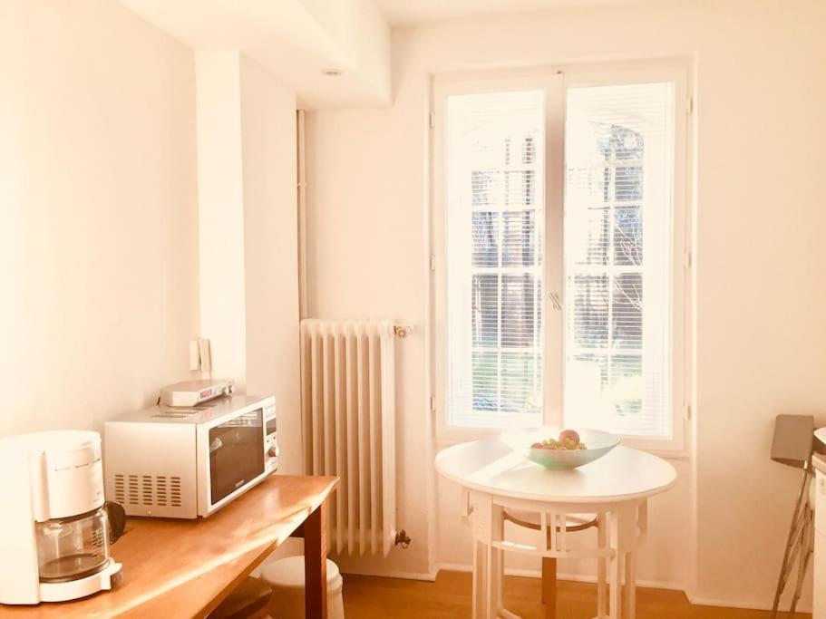 Ground Floor In Villa In Charlottenburg Garden View Berlín Exterior foto